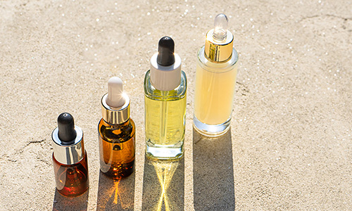 Elegir lociones de vidrio y botellas de aceite esencial